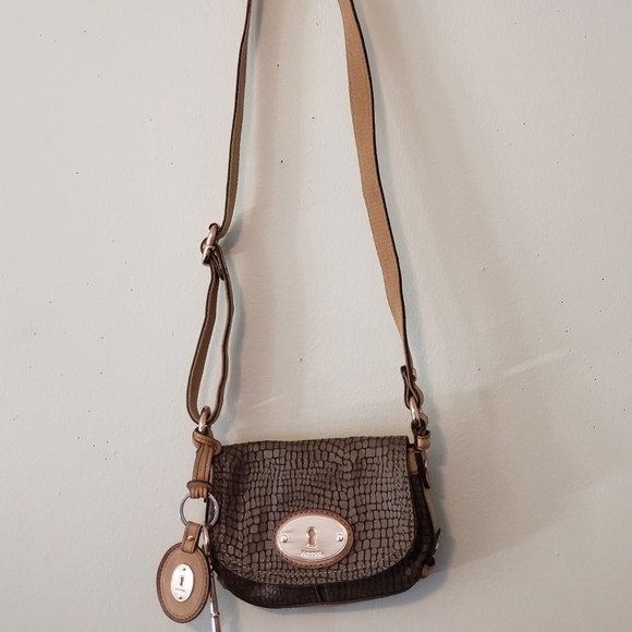 Fossil Sling Bag - Picture 1 of 8